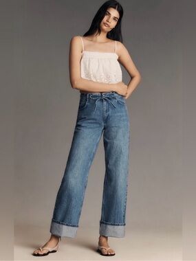High-Rise Wide Leg Jeans in Medium Blue